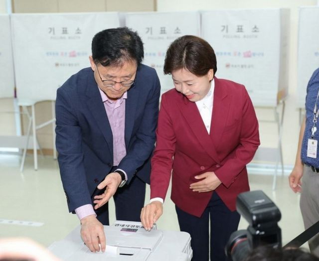 사전투표 하는 양향자 후보