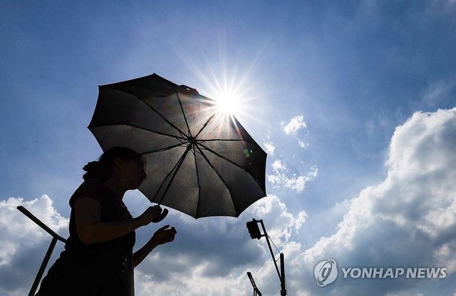 가리고 싶은 태양