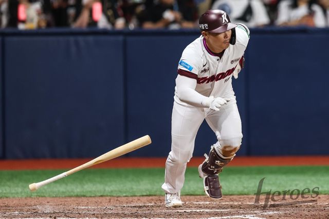 KBO 데뷔전을 치른 케스턴 히우라