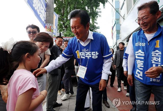 정청래 위원장, 손훈모 순천시장 후보 지원유세