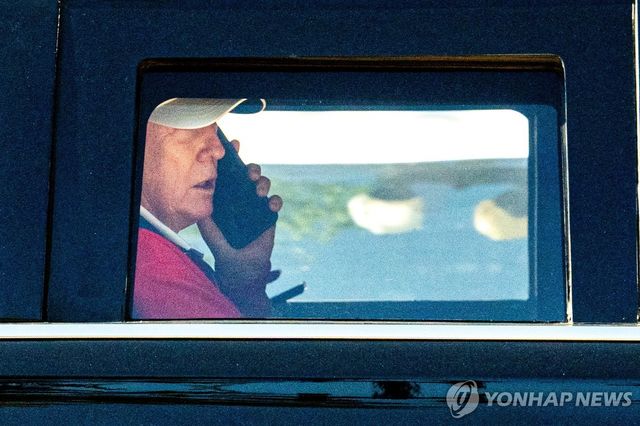 5월31일(현지시간) 골프장 향하는 트럼프 