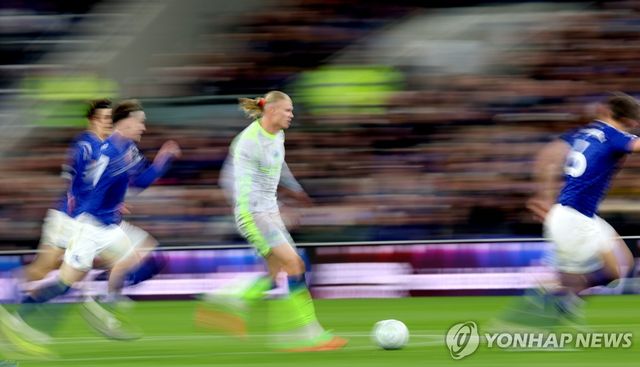 질주하는 맨시티의 엘링 홀란