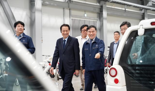 횡성 우천일반산업단지 방문한 우상호 후보