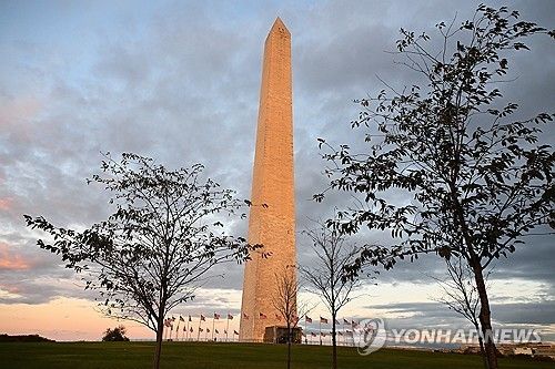 미국 워싱턴DC의 워싱턴 기념탑