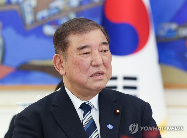 발언하는 이시바 전 총리