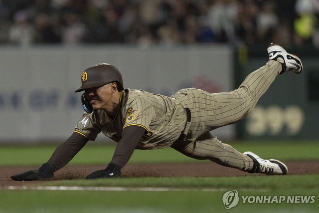 송성문의 필사적인 슬라이딩