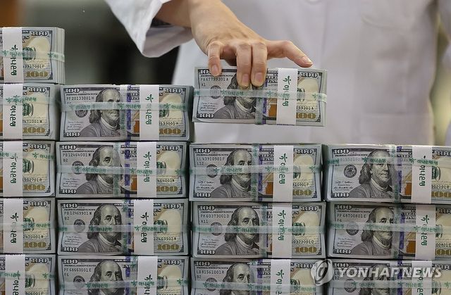 미 달러