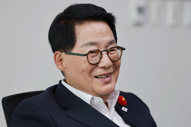 국회의장 선거 출마하는 민주당 박지원 의원