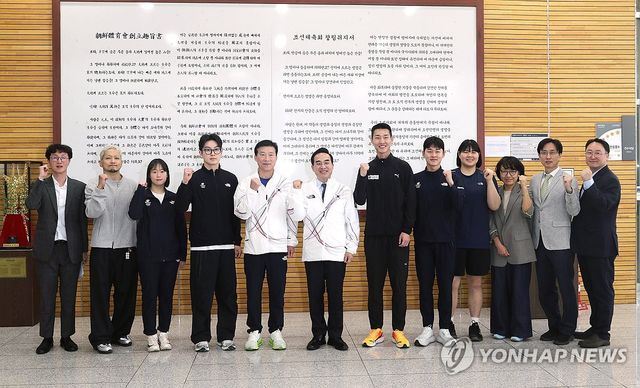 박홍근 기획예산처 장관, 국가대표선수촌 방문