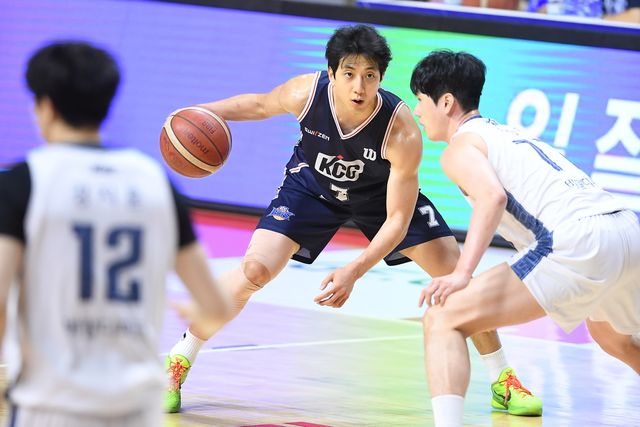 소노와의 챔피언결정 3차전에 나선 허훈