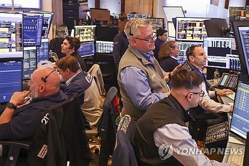 뉴욕증권거래소의 트레이더들