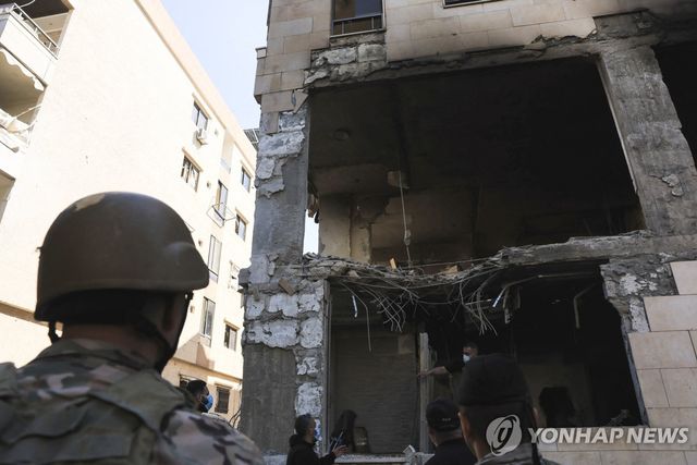 지난달 28일 이스라엘의 공습으로 파괴된 레바논 베이루트의 건물