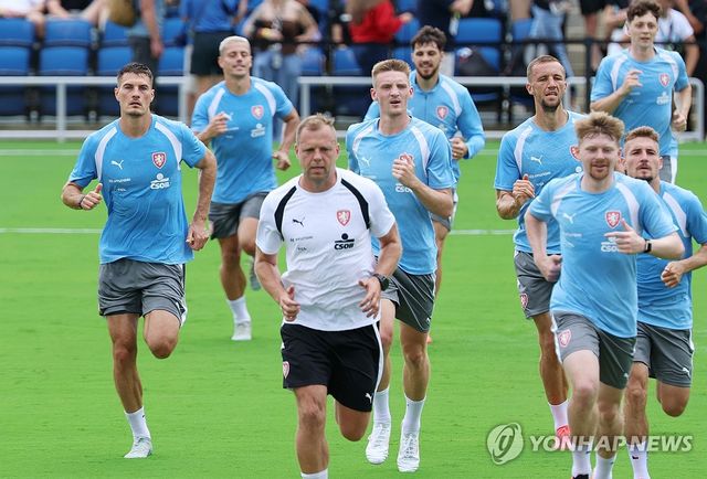 몸 푸는 체코