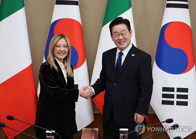 이재명 대통령, 이탈리아 총리와 정상회담