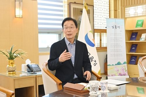 교육 정책 설명하는 임종식 경북도교육감