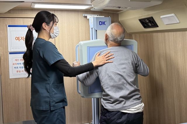 석면 건강영향조사 모습