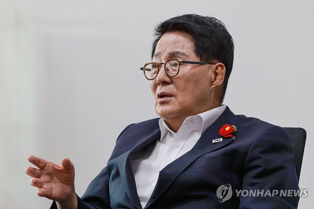 민주당 박지원 의원