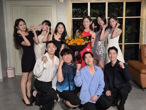 연극 '위험한 사람들' 출연진
