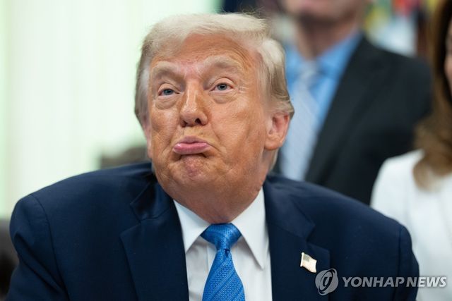 발언 중인 도널드 트럼프 미국 대통령