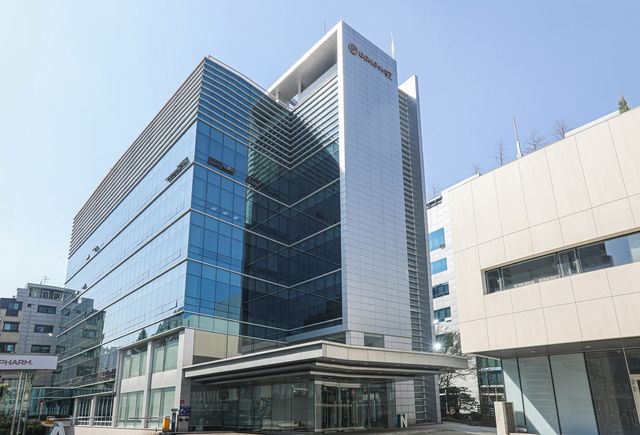 동아에스티