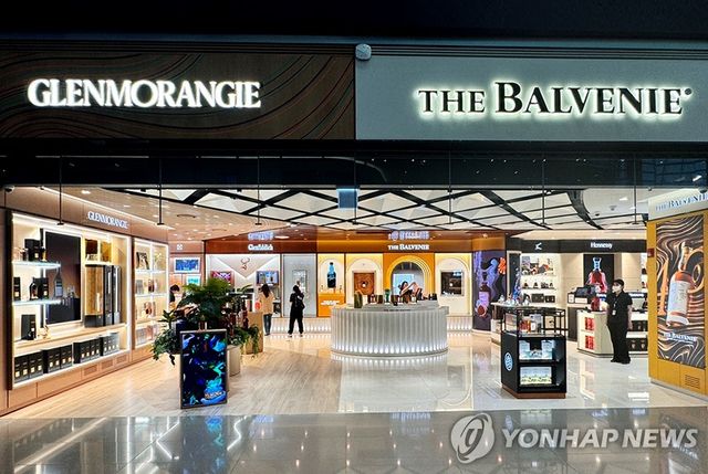 신라면세점 인천국제공항 주류 플래그십 스토어