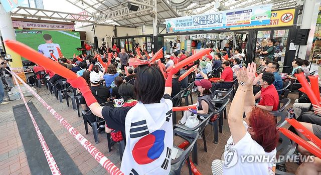 전통시장에서 열린 월드컵 응원전