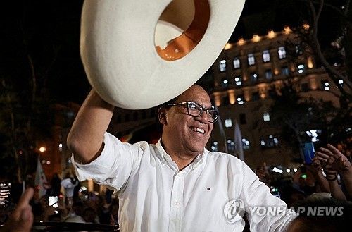 로베르토 산체스 후보