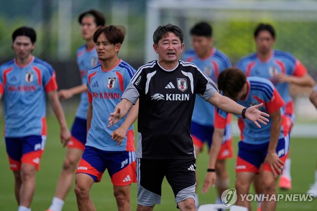 일본 축구 대표팀의 모리야스 하지메 감독