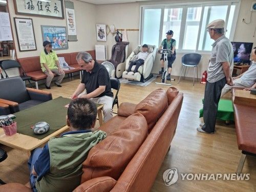무더위쉼터로 활용되는 경로당