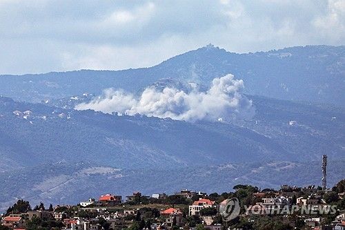 레바논 수도 베이루트 남쪽 외곽지역에 대한 이스라엘군의 공습 순간