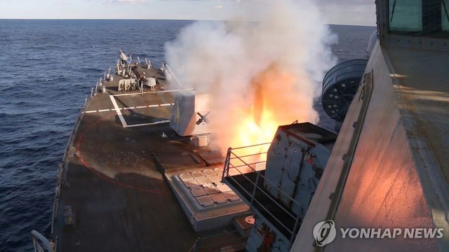 지난 2월 28일(현지시간) 미군 구축함에서 토마호크 미사일을 발사하는 모습 