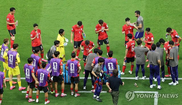 하이드레이션 브레이크 가지는 한국 대표팀