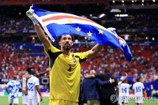 카보베르데 지켜낸 40세의 베테랑 수문장 보지냐