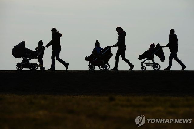유모차