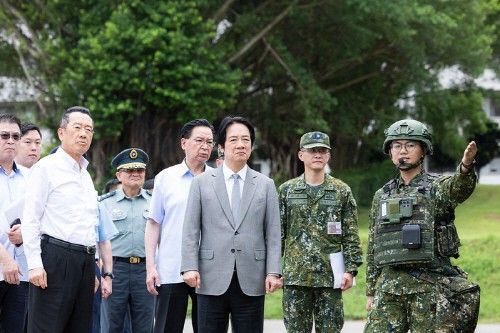 라이칭더 대만 총통(가운데)