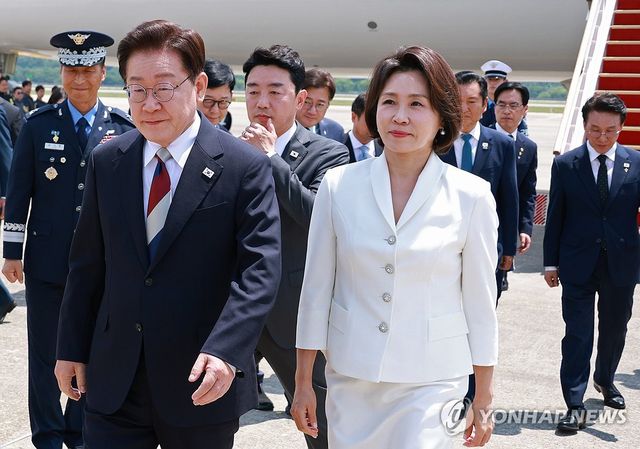 이 대통령, G7ㆍ유럽순방 마치고 귀국