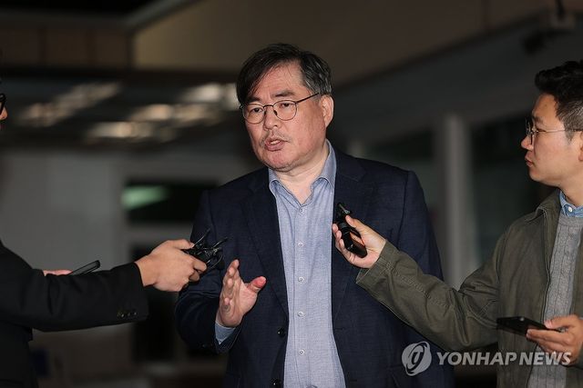 '구속 기한 만료' 석방 후 질문에 답하는 유동규