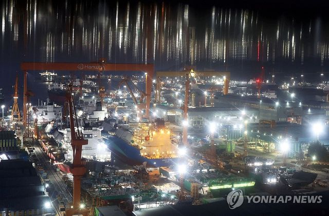 한화오션 거제조선소 야드