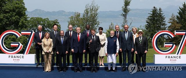 이재명 대통령, G7 정상회의 기념촬영