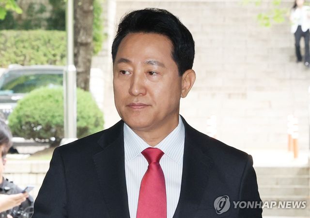 결심공판 출석하는 오세훈 서울시장