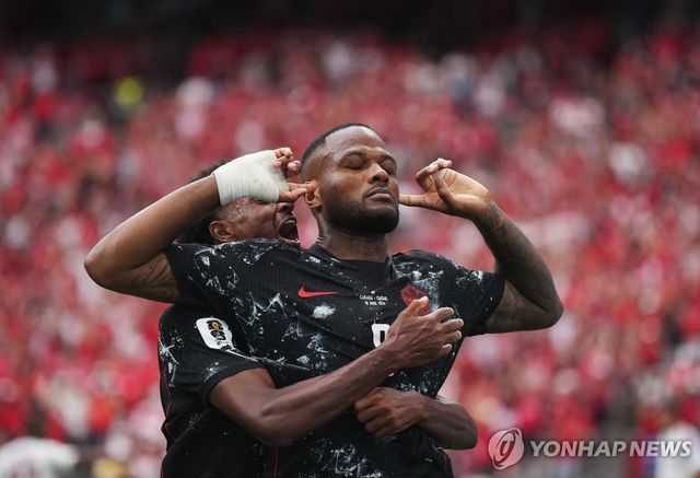 2경기 연속골을 터트린 카일 래린.