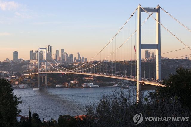 튀르키예 이스탄불의 보스포루스 해협