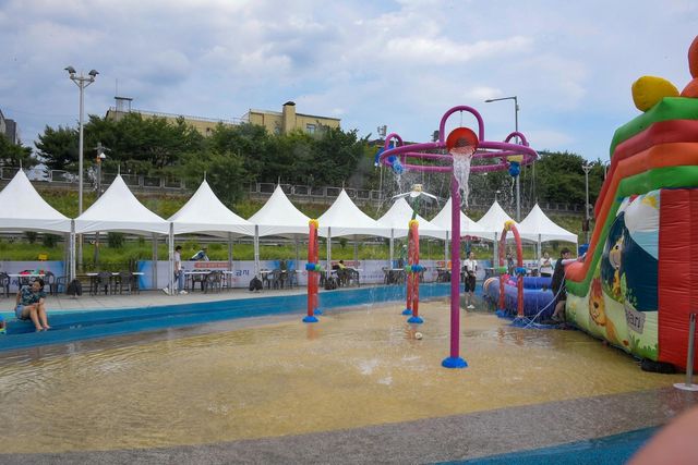 광진구 중랑천 물놀이장