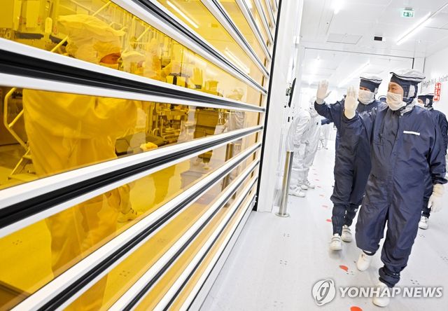 ASML 클린룸