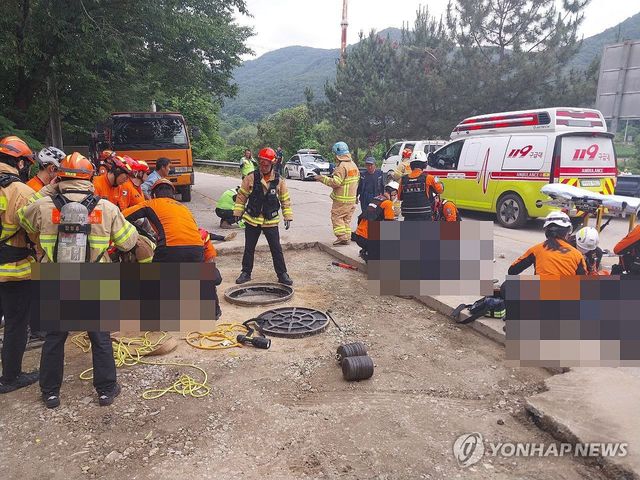 진안서 하수도 정비 사업하던 4명 쓰러져 병원 이송…2명 중상
