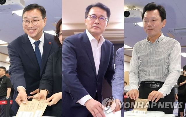 사전투표하는 제주지사 후보들