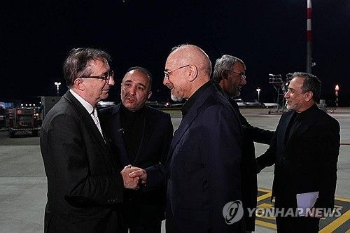 스위스에 도착한 이란 협상 대표단
