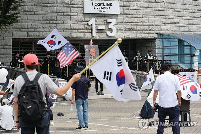 잠실 개표소 봉쇄 시위 18일차