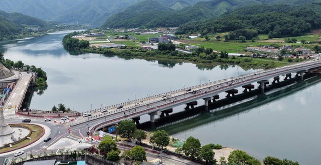 화천대교 전경