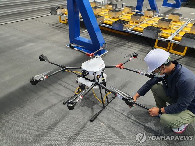 농업용 드론 예시 이미지